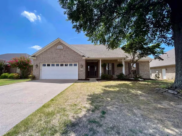 1425 Crosspoint Rd, Conway, AR 72034