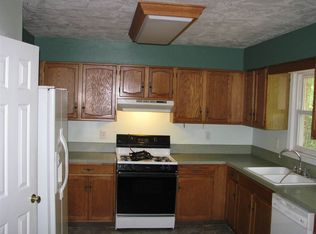 1028 Burnside Rd, Manteo, NC 27954