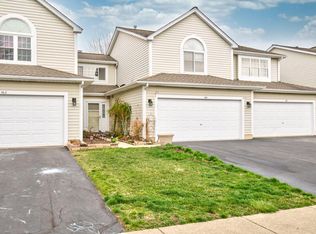 1105 Longford Rd, Bartlett, IL 60103