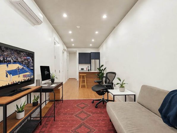 203 Wyckoff Ave APT 1L
