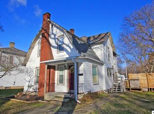 208 N Park St, Mount Vernon, OH 43050