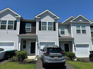 138 Sickler Ct, Sicklerville, NJ 08081