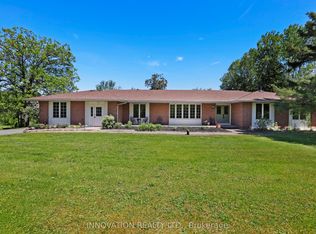 2320 Old Second Line Rd, Ottawa, ON K0A 1T0