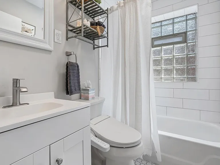 1309 McCausland Ave #3S — Photo 12