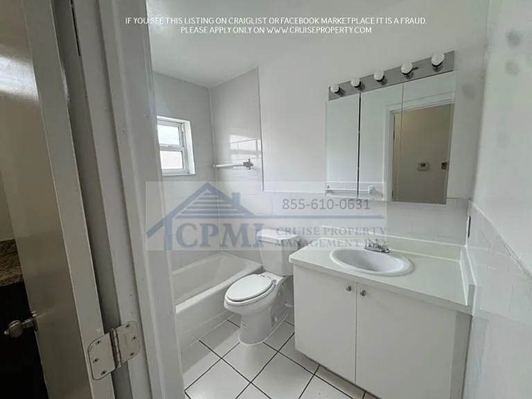315 S Crescent Dr Hollywood, FL 33021 — Photo 17