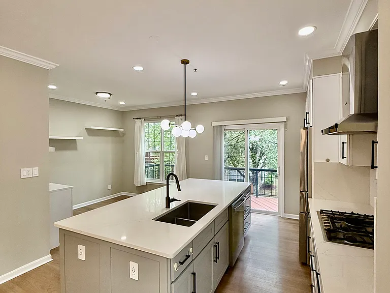 9730 Washingtonian Blvd — Photo 11