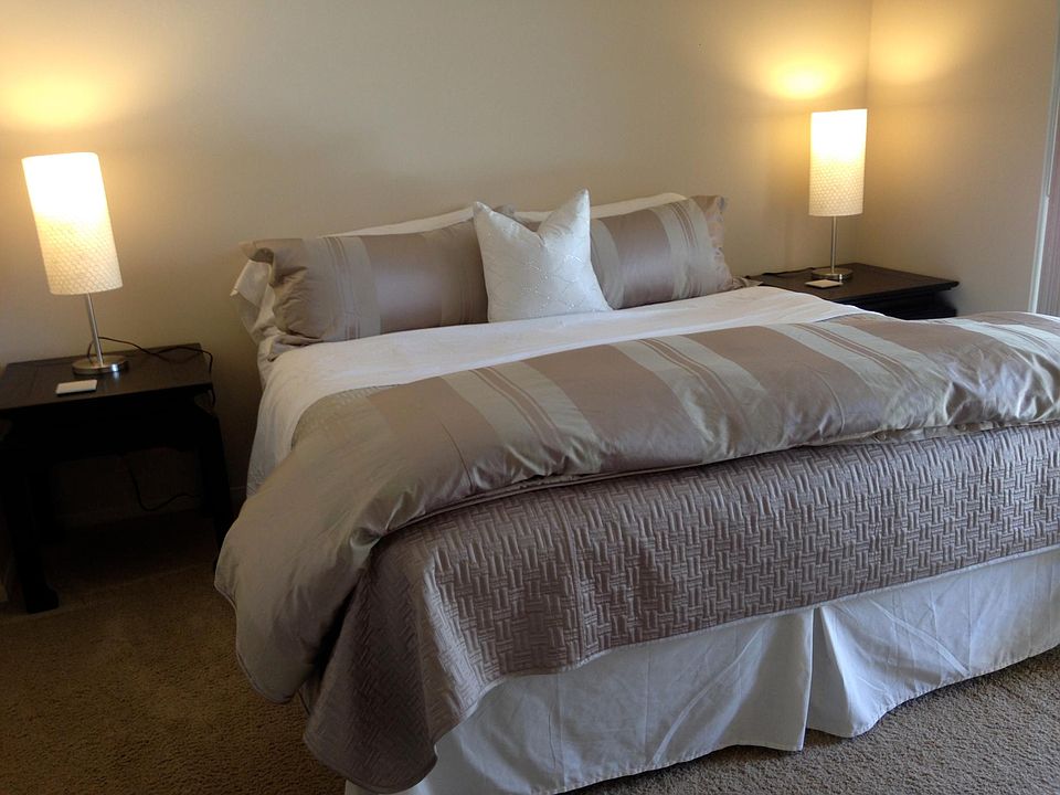11x 13 Bedroom furnishings optional