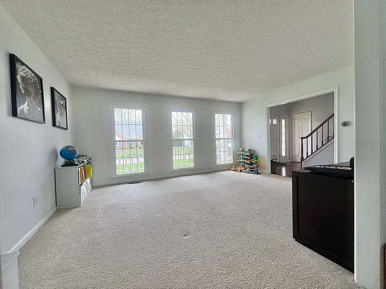 7025 Cavalry Ct — Photo 12