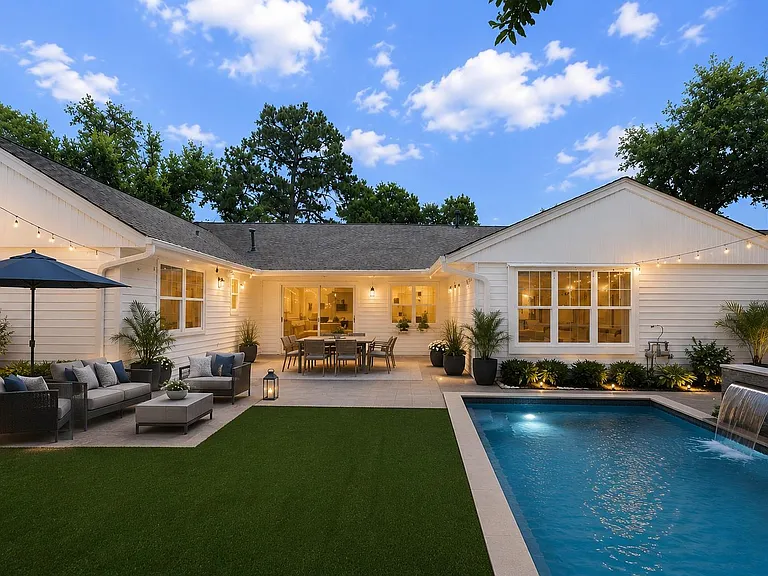 2731 Manila Ln — Photo 47