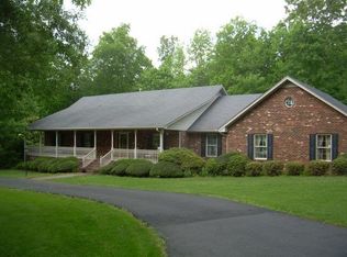 197 Rocky Knoll Ln, Danville, VA 24541