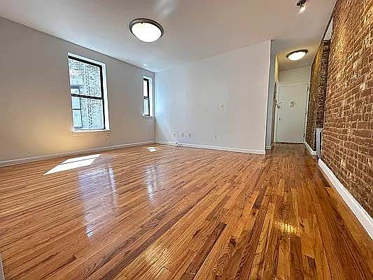 4th image of 160 W 118th St APT 4b