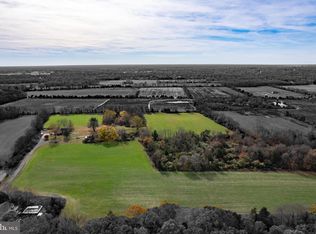 170-174 W Millstream Rd, Cream Ridge, NJ 08514