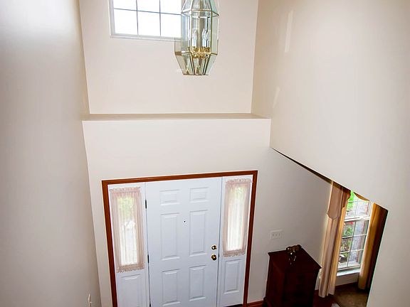 3rd image of 1308 Cottonwood Dr