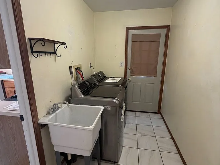 43 S Westfield Rd — Photo 31