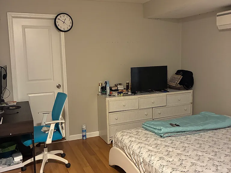 70 Port Ave #G — Photo 9