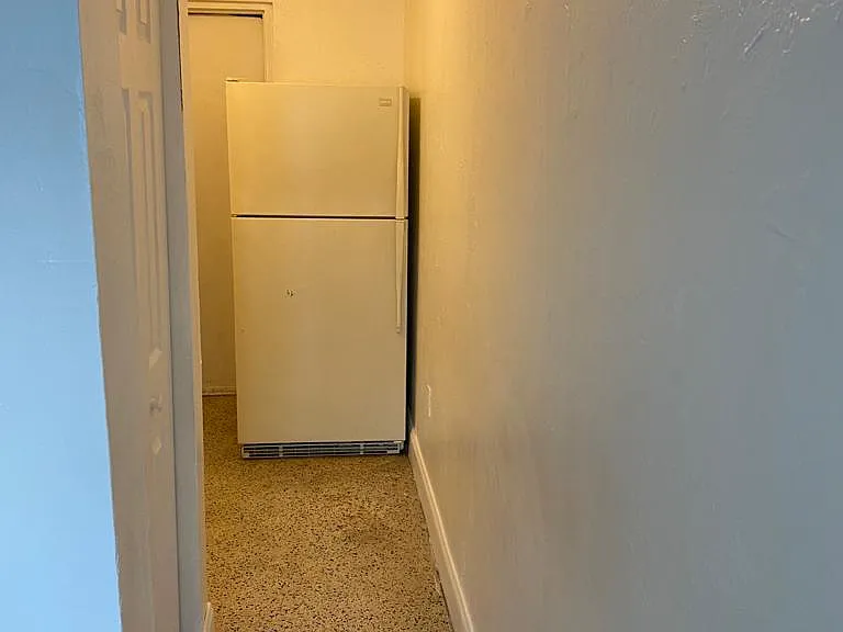 1333 NW 6th St #3 — Photo 34