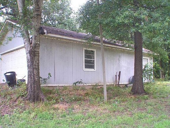4th image of 1320 County Road 1631