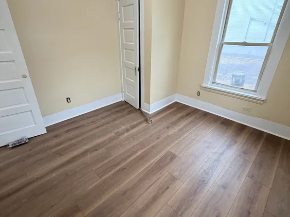 722 Winchester Ave #1, New Haven, CT 06511