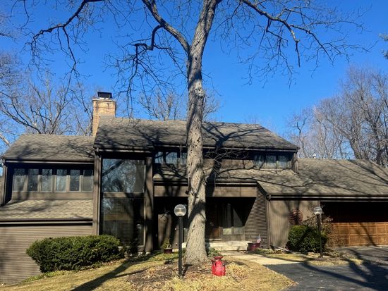 43W880 Pathfinder Dr, Elburn, IL 60119