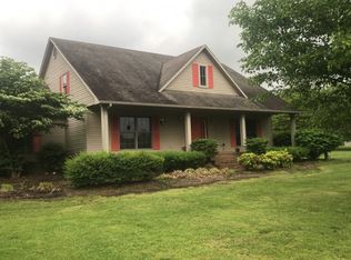 119 Autumn Ridge Dr, Mayfield, KY 42066