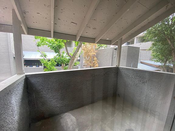 4th image of 7120 San Mateo Blvd #247