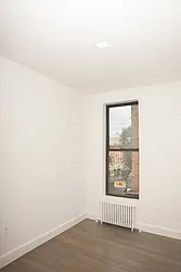 Rented by Rapid Realty Cobble Hill
