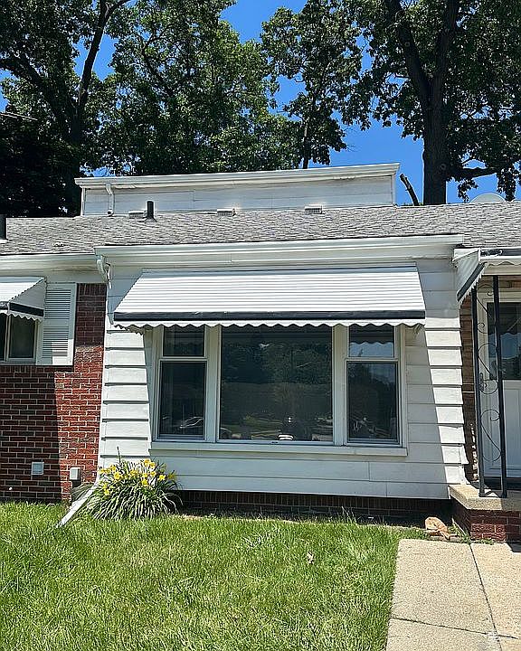 1st image of 24330 Ithaca Ave