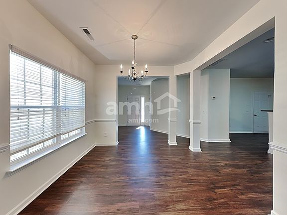 4th image of 1612 Berry Miller Ct