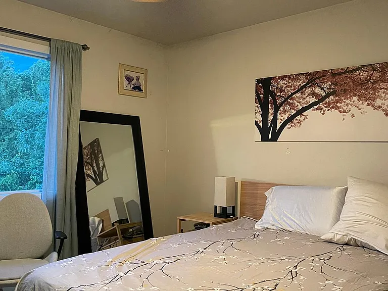 Master bed room