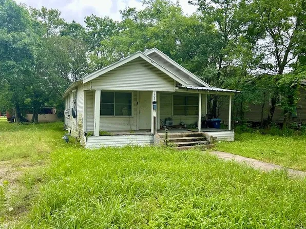 200 N Echols St, Mexia, TX 76667