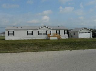 301 Split Rail Cir, Ponder, TX 76259