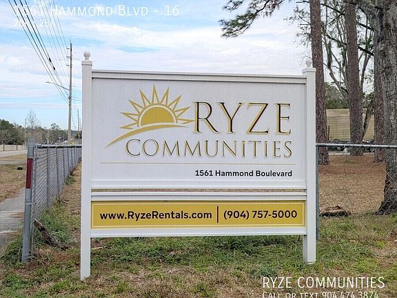 3rd image of 1561 Hammond Blvd #16