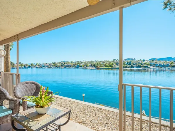 22166 Treasure Island Dr #17, Canyon Lake, CA 92587