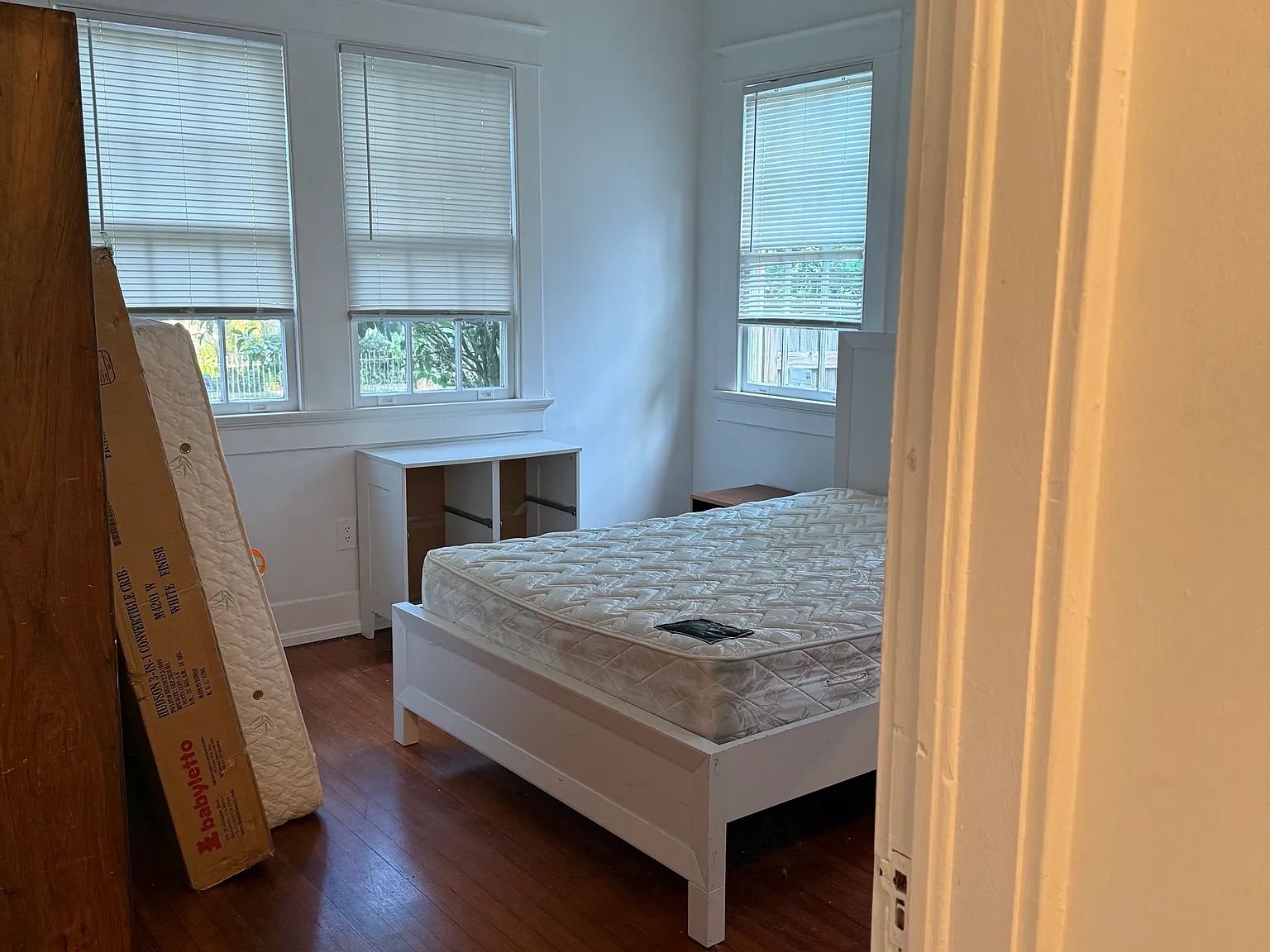 2 bed, 1100 sqft, $2,500 — Photo 4