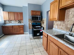 36 Irma St APT 2, Dorchester Center, MA 02124