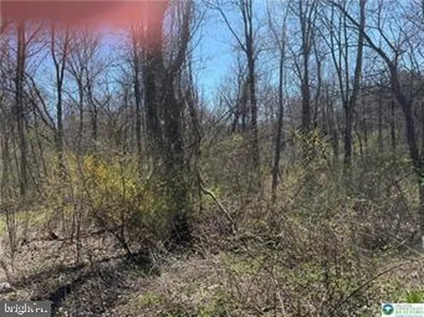 1318 Blue Church Rd, Coopersburg, PA 18036