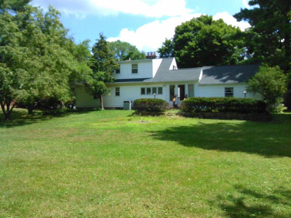 1st image of 4591 Ottawa Dr #2
