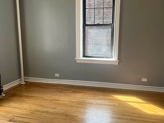 3rd image of 197 Pinehurst Ave #5J
