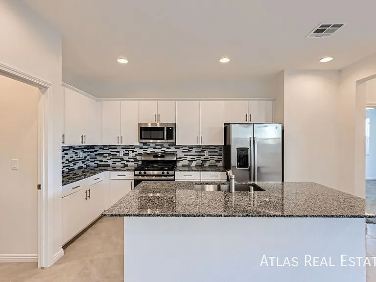 4048 N Atoll Reefs St — Photo 11