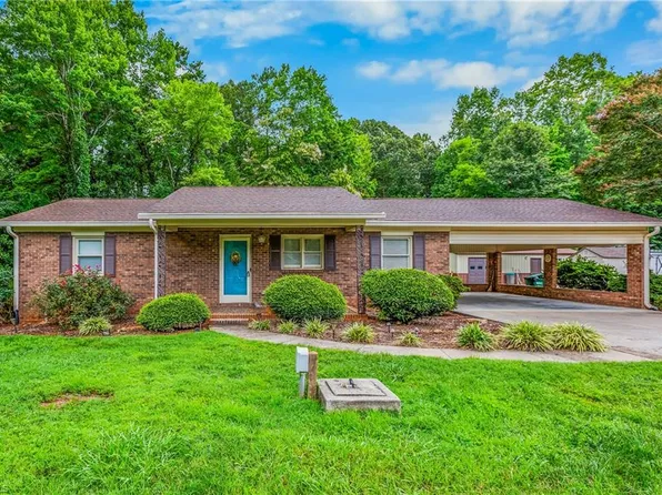 7545 Grapevine Rd, Lewisville, NC 27023