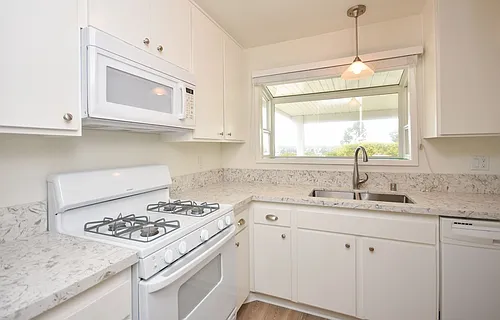 4757 Mystik Rd Photo 1