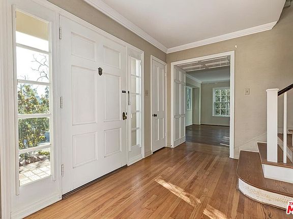 4th image of 10319 Lorenzo Dr