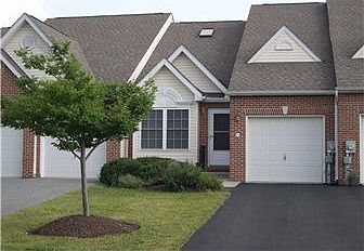 1st image of 265 W Red Lion Dr