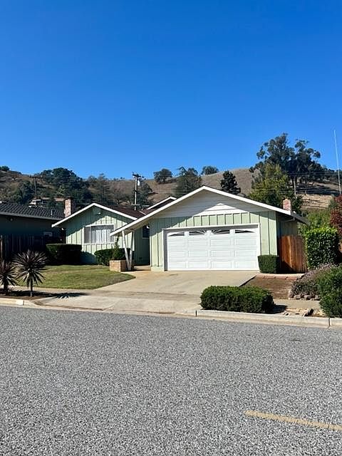 1st image of 385 Heidi Dr
