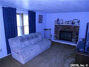 5th image of 6028 Haifa Ln