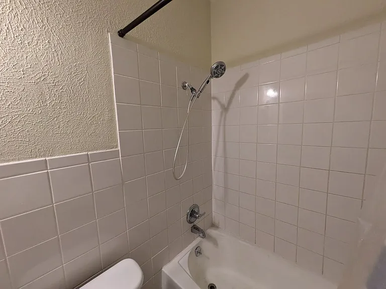 458 Belvedere Dr — Photo 13