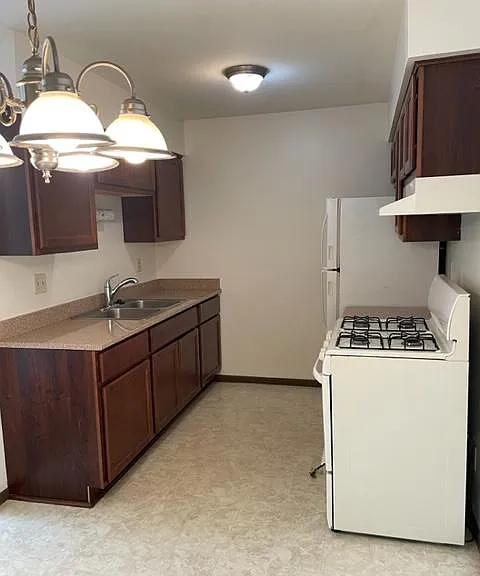 5305 N Lovers Lane Rd #107 — Photo 2