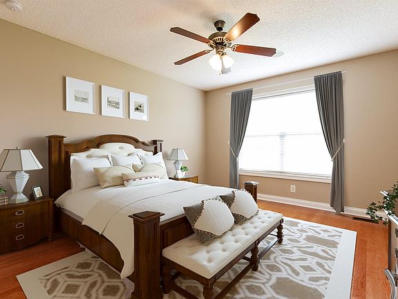 5th image of 976 Glenhurst Way