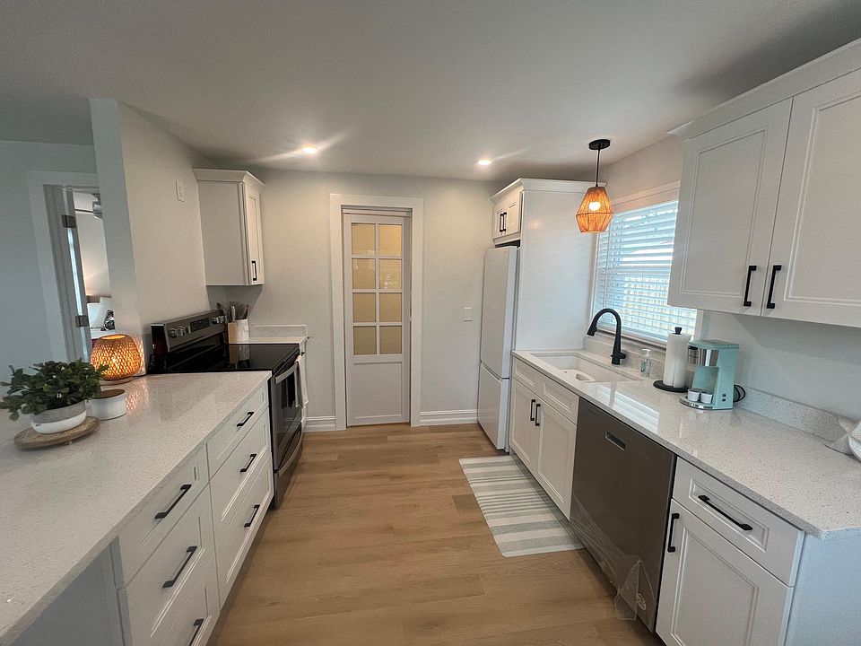 1112 Highlands Dr Naples FL Zillow