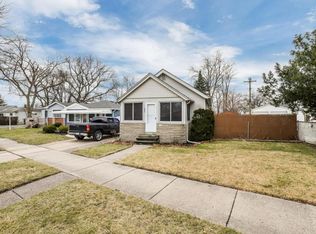 1031 Montie Rd, Lincoln Park, MI 48146